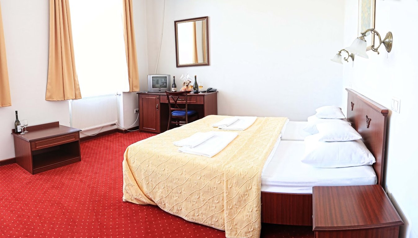 Mádi Kúria Hotel és Rendezvényközpont
