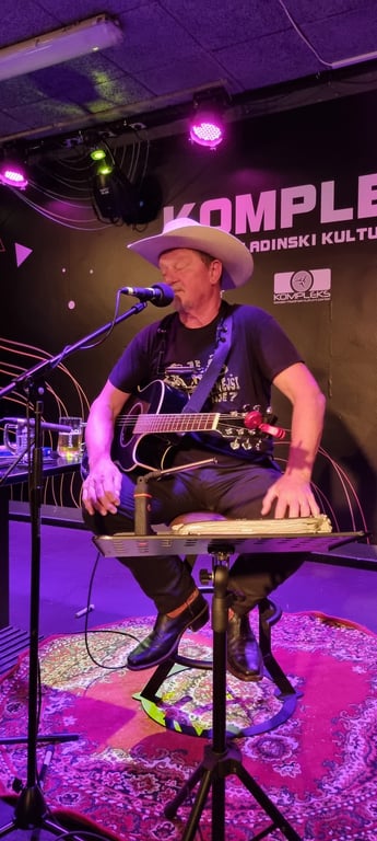 Koroški mladinski kulturni center kompleks