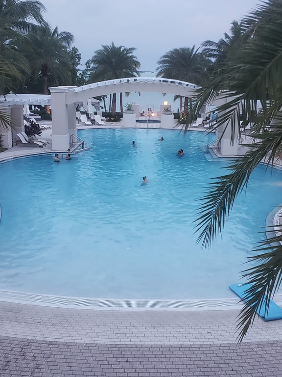 Playa Largo Resort & Spa