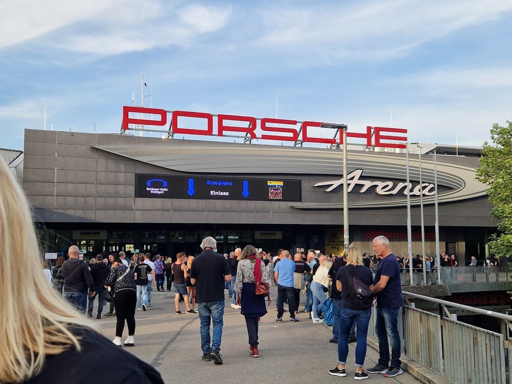 Schleyer-hall & Porsche-arena
