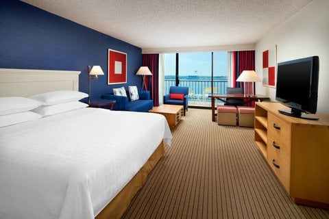 Sheraton Suites San Diego at Symphony Hall