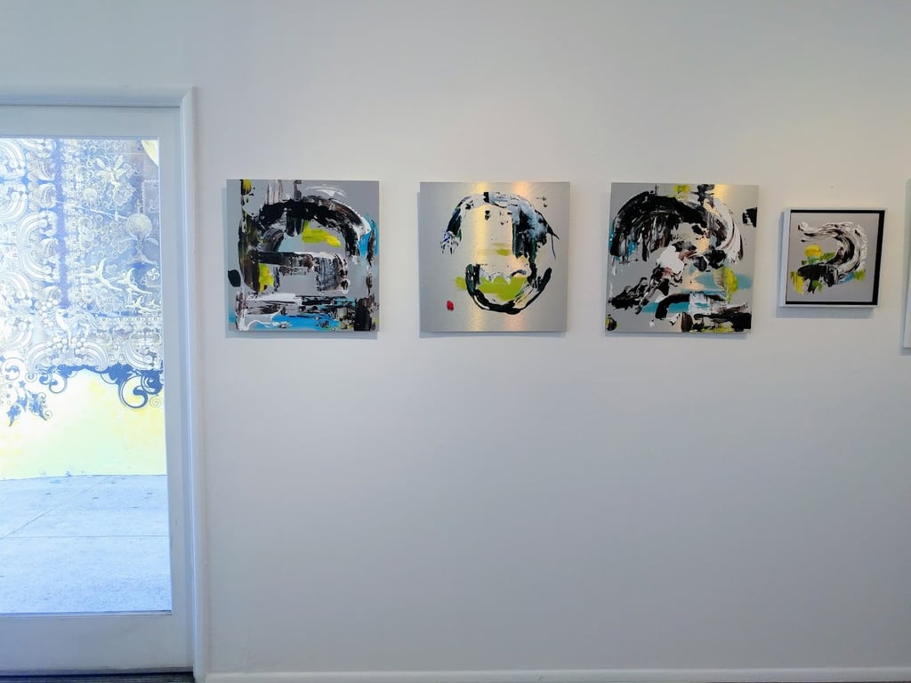 Gallery 825