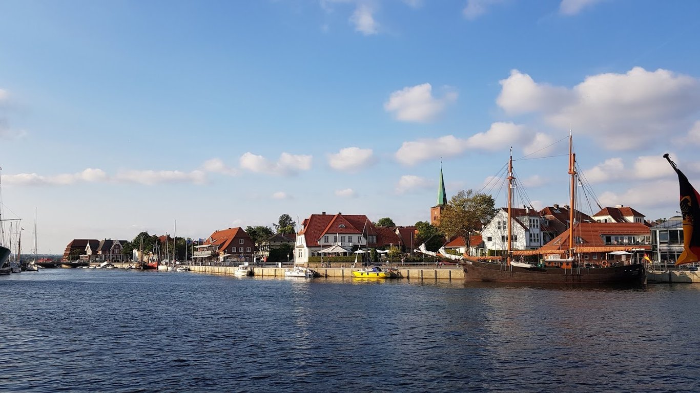 GLÜCKS EVENT LOCATION