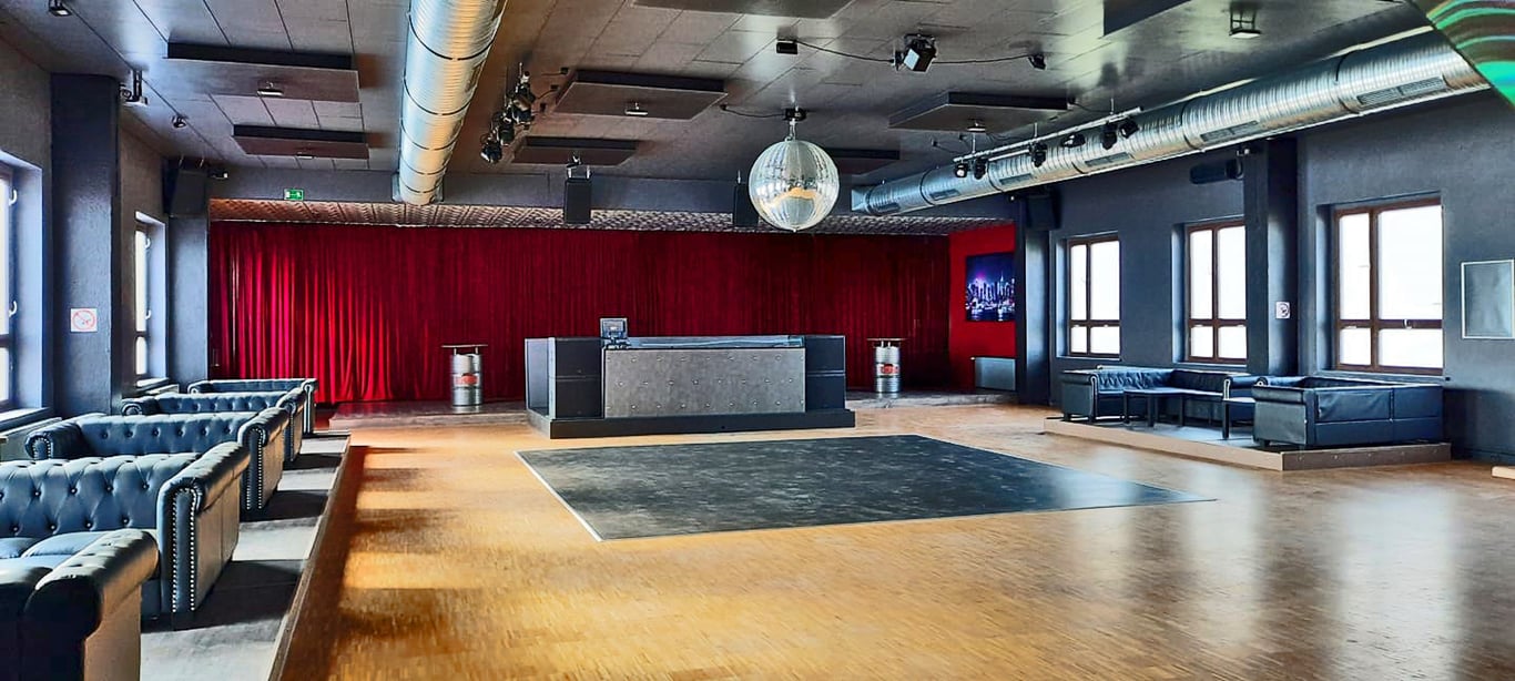 Village - Eventlocation & Club in Naumburg