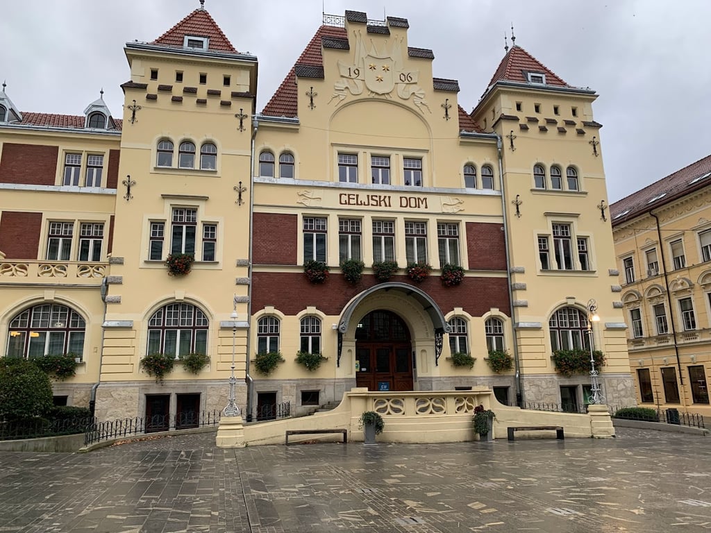Slomškova dvorana