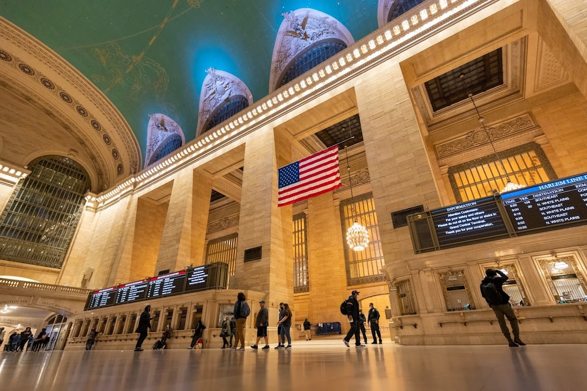 Grand Central Terminal—Vanderbilt Hall & the Northeast Balcony