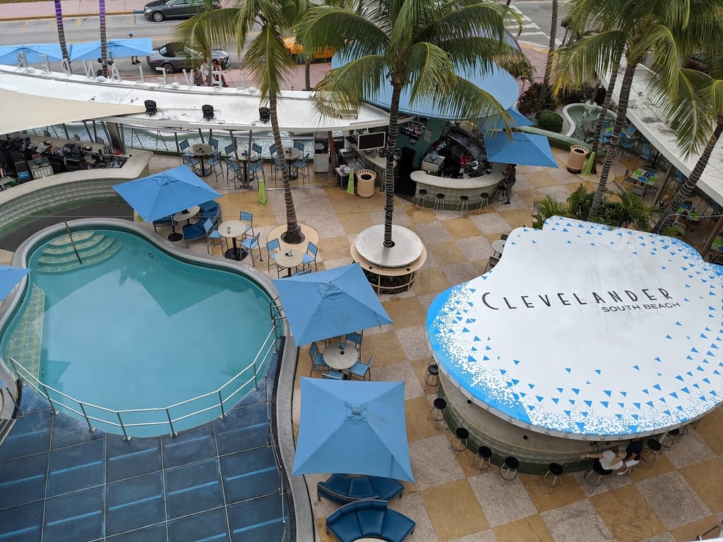 Clevelander South Beach