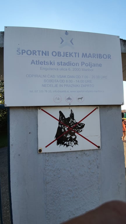 Atletski stadion Poljane
