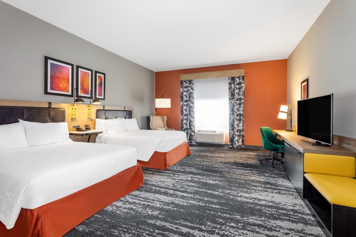 Hilton Garden Inn & Convention Center Hays