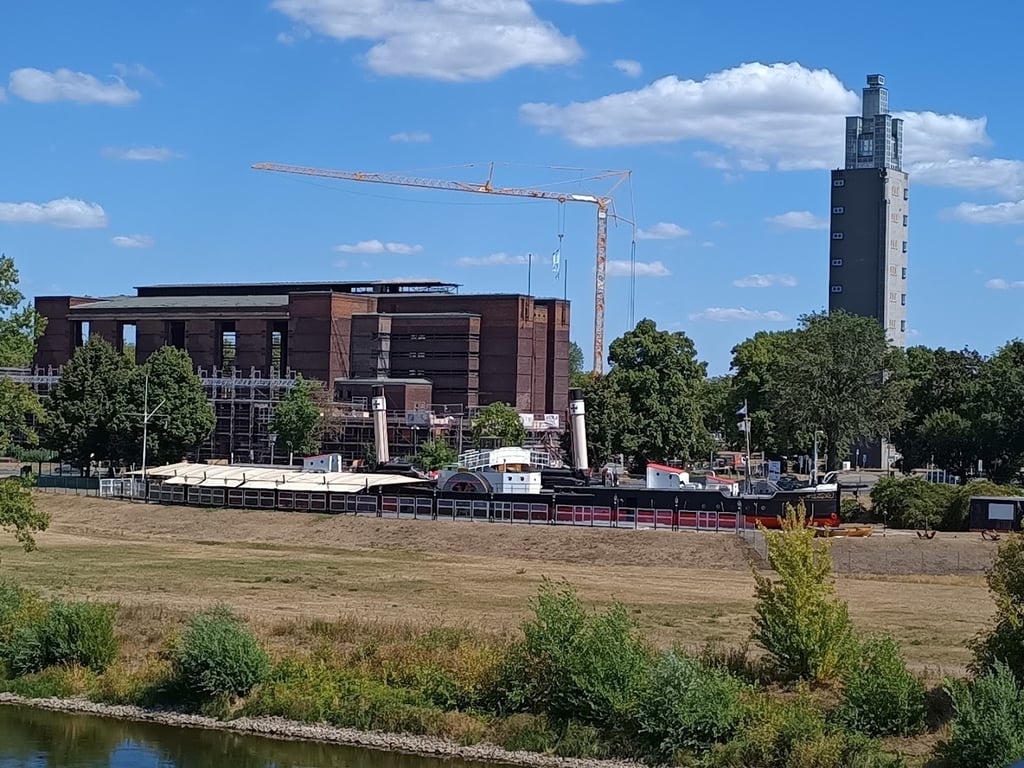 Stadthalle Magdeburg