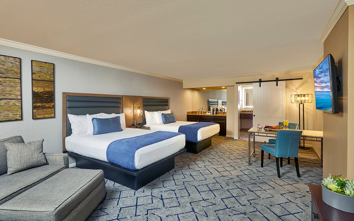 The Scottsdale Plaza Resort