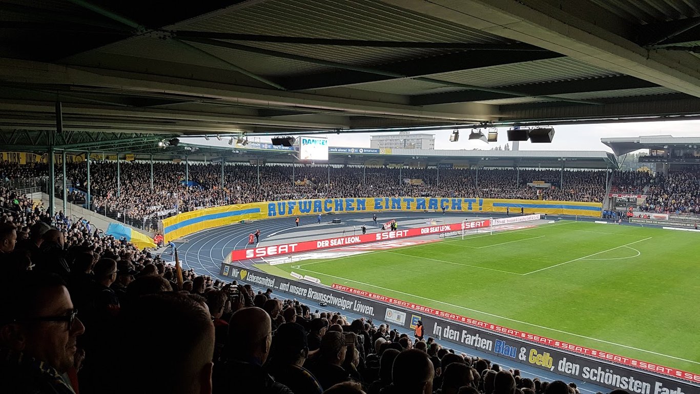 Eintracht-Stadion