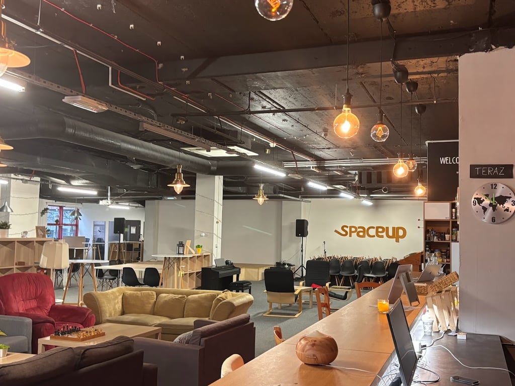 SPACE UP | Coworking & Events