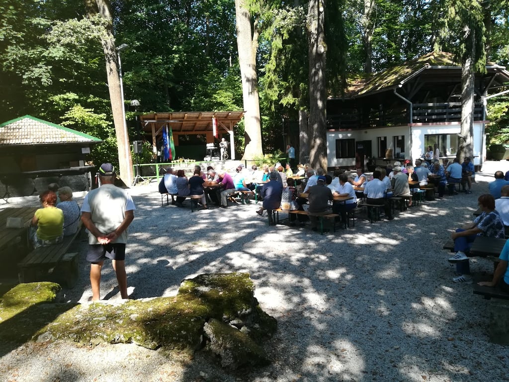 LETNO GLEDALIŠČE LIMBERK