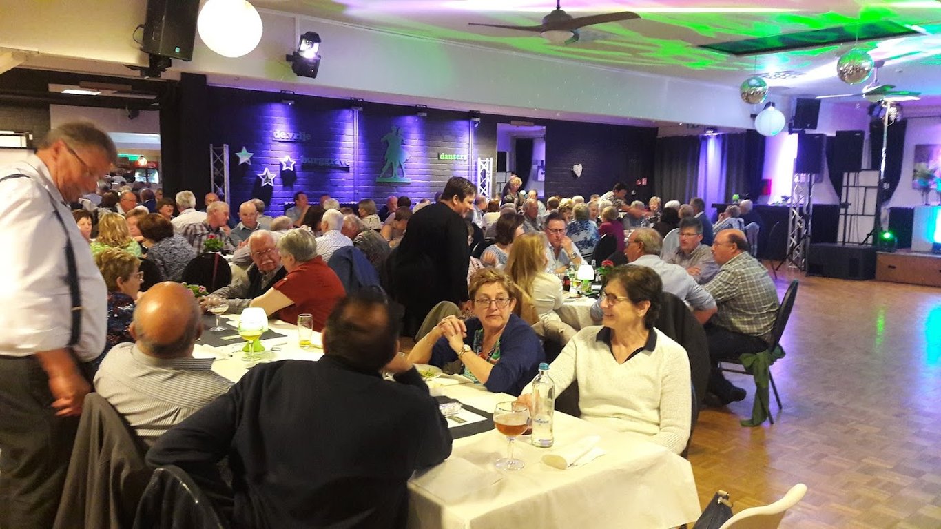 vzw Expozaal Hertvelde