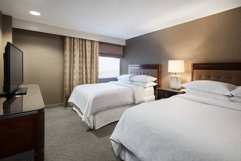 Sheraton Pittsburgh Airport Hotel