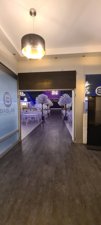 Fixed and event hall Baslar