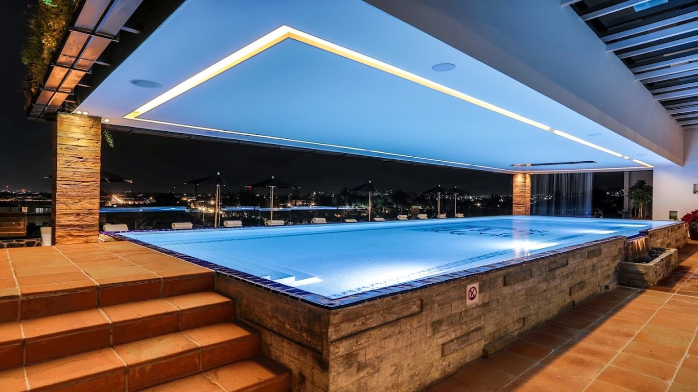 Azul Talavera Hotel