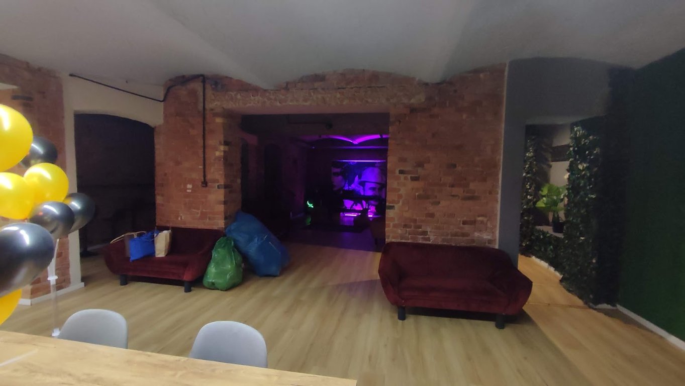 Salonty - Nowowiejskiego 8, Poznań