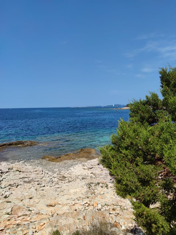Veli Rat Lighthouse