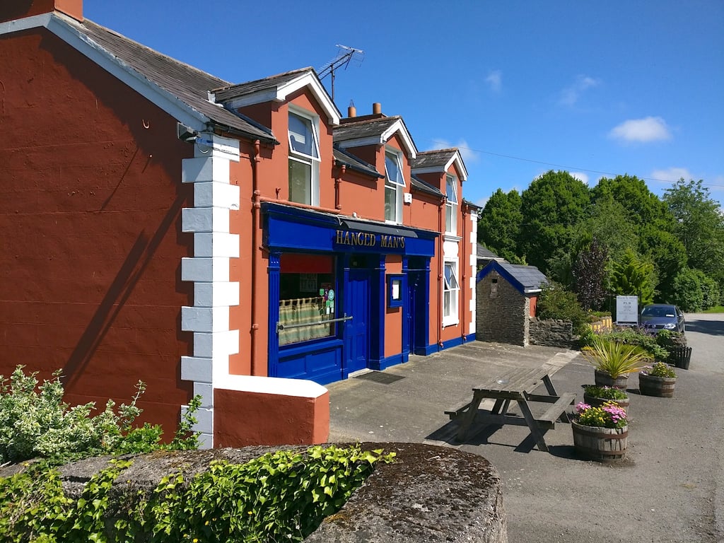 Hanged Man's Pub & Restaurant