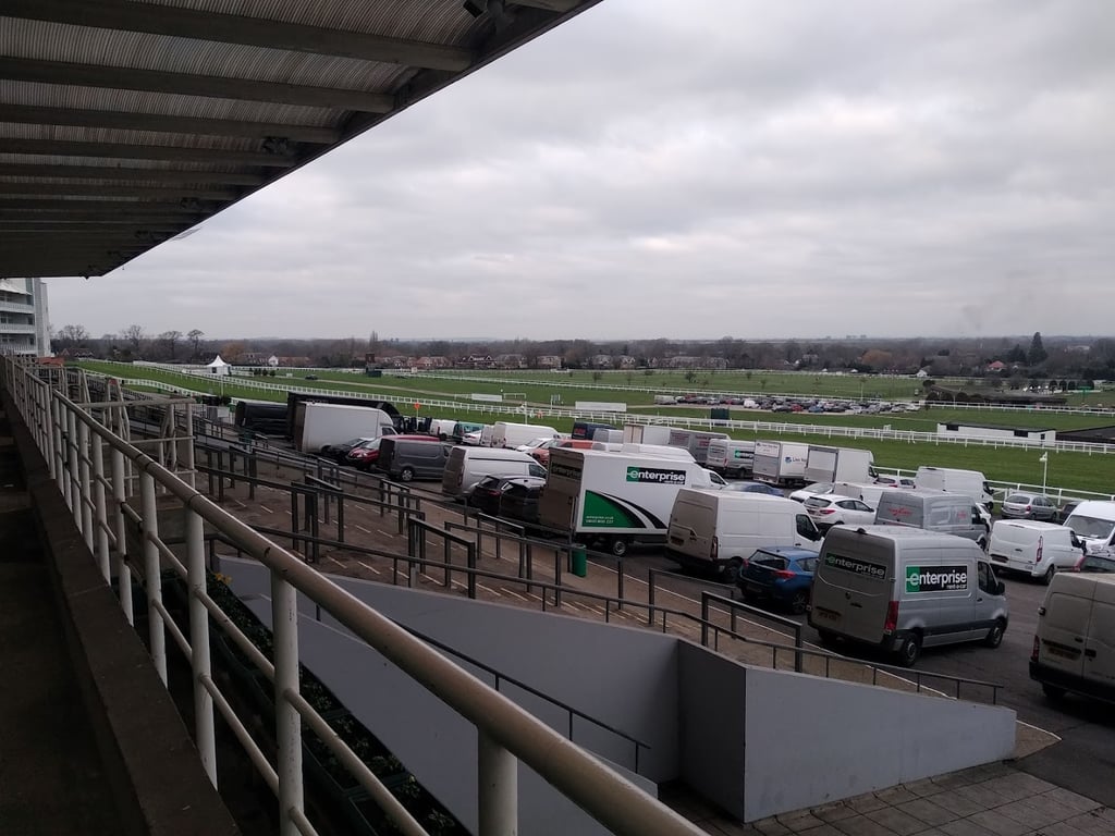 Sandown Park Racecourse