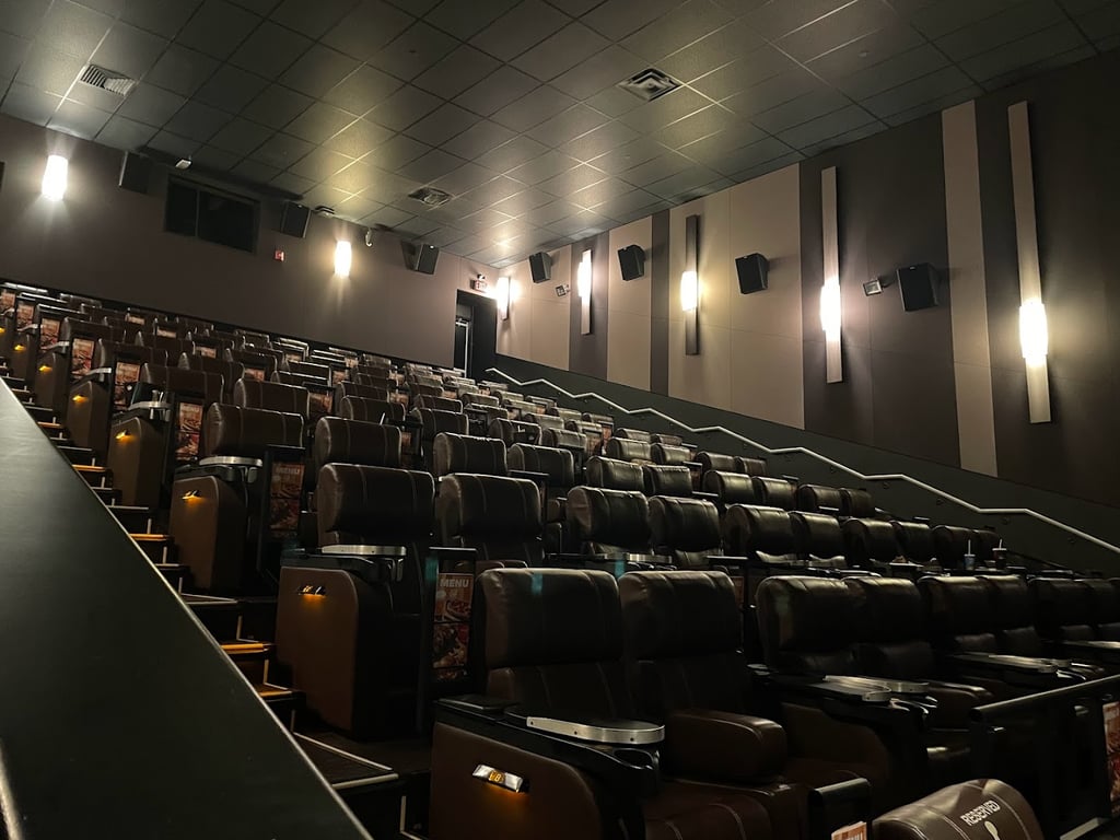 Cineplex VIP Cinemas Don Mills