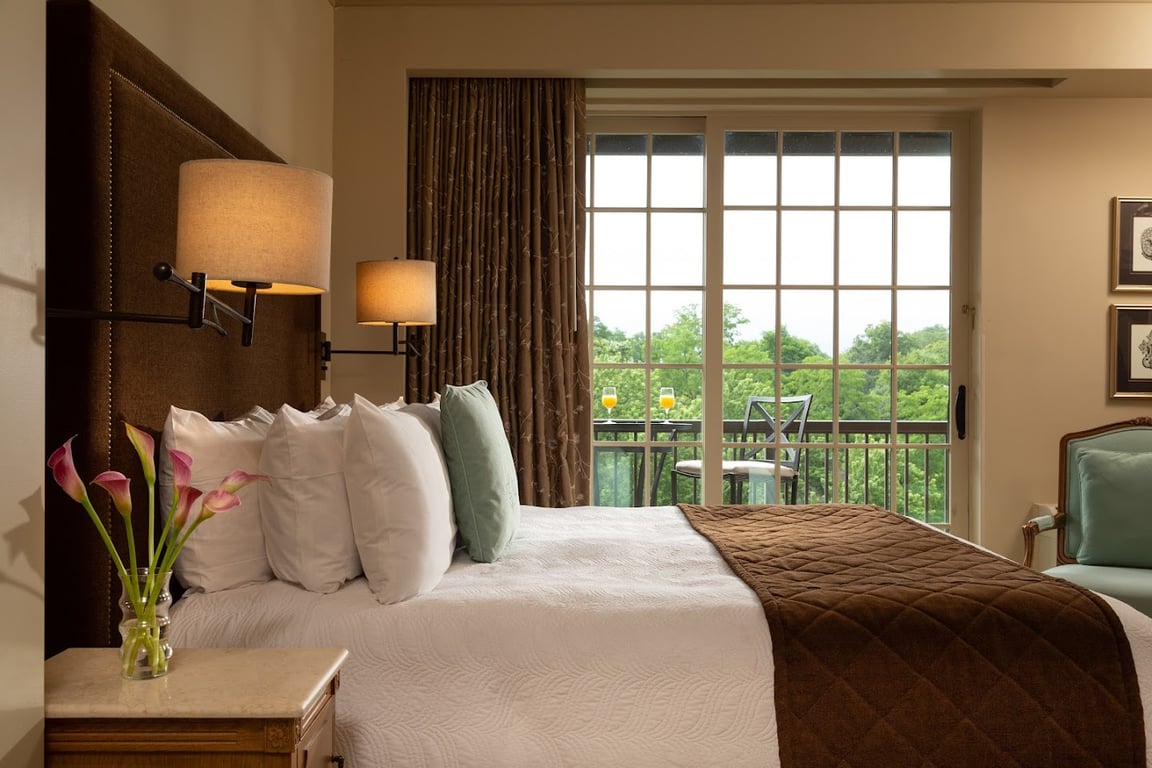 Diamond Mills Hotel & Tavern