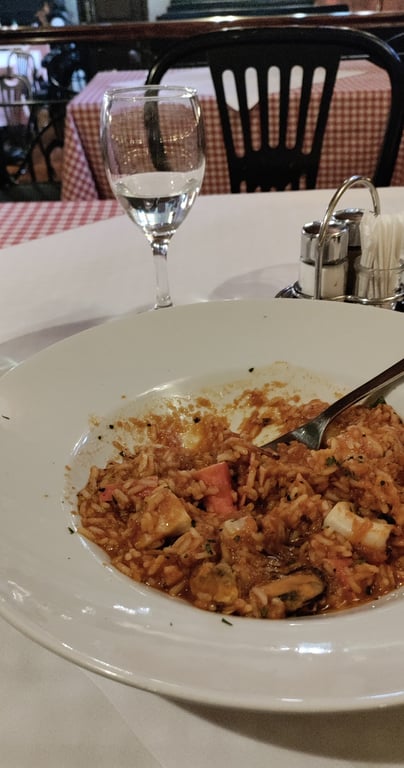 Rustica Rooms
