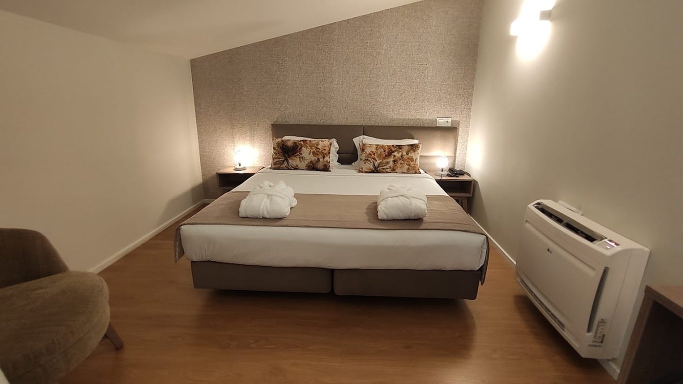 Essence Inn Marianos Hotel