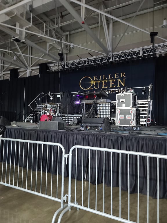 Oakley-Lindsay Center