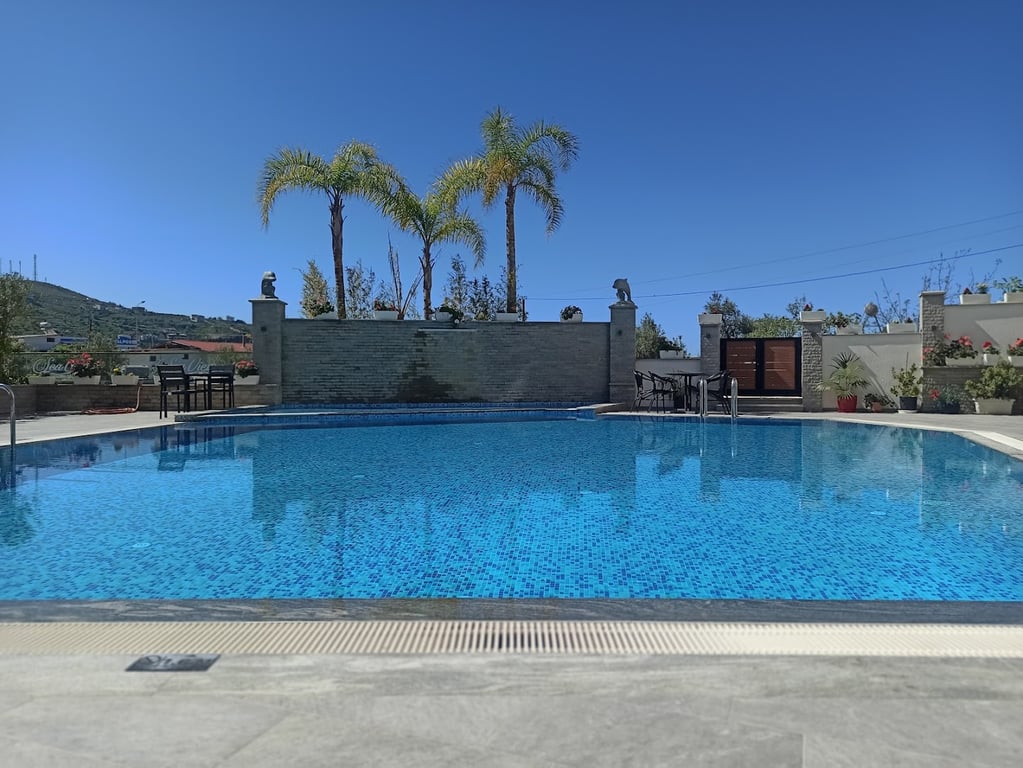 Sea View Hotel