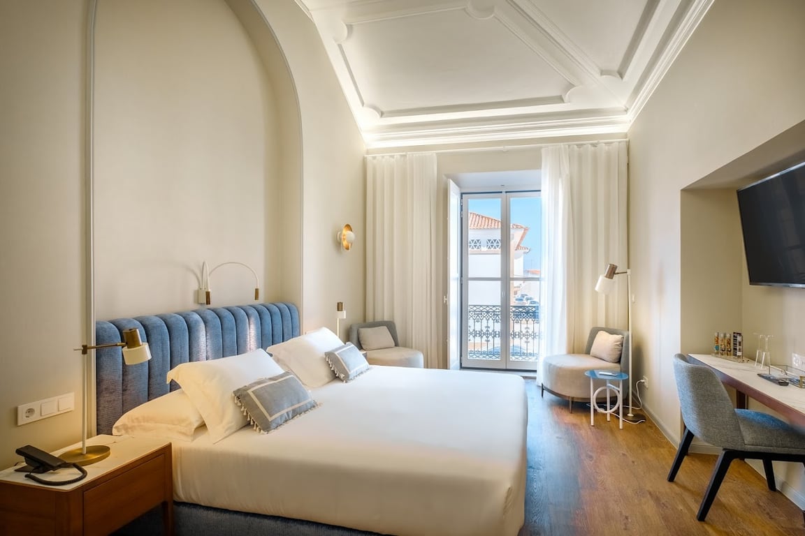 MouraSuites Hotel