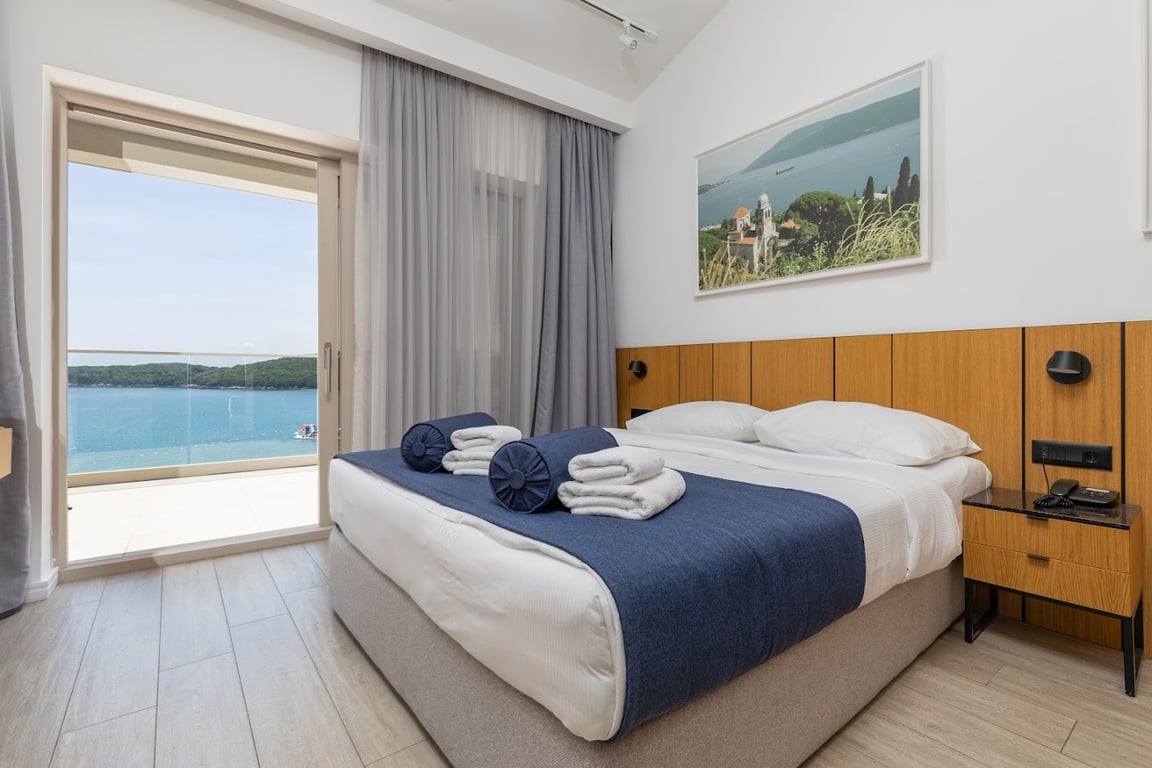 Poseidon The Beach Hotel