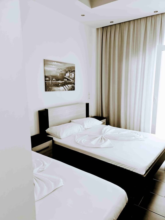 Royal Blue Hotel