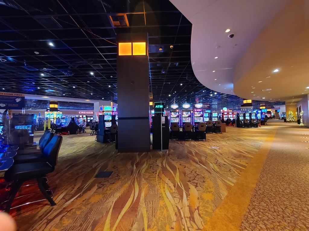 Legends Theater at Route 66 Casino