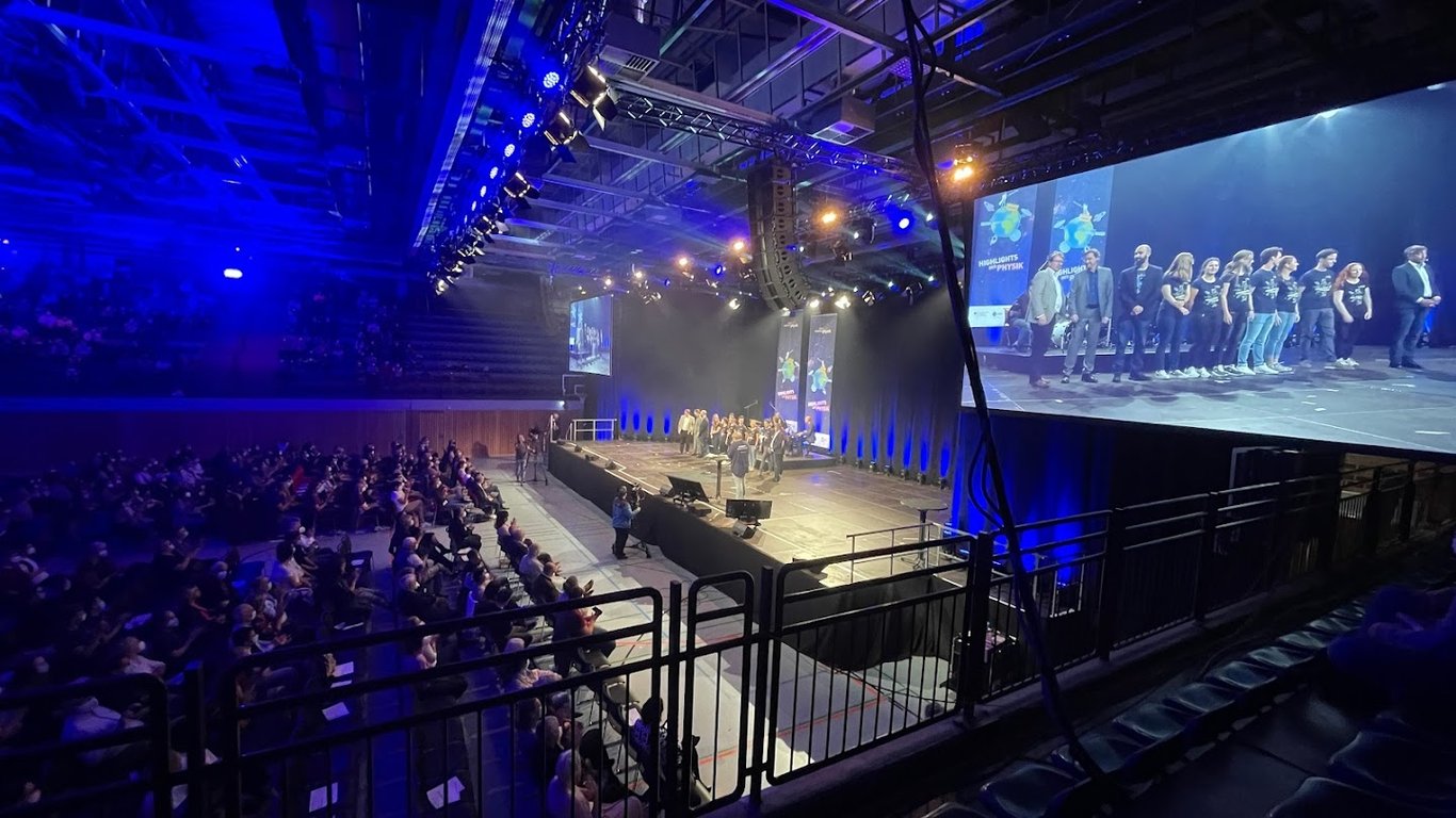 tectake ARENA