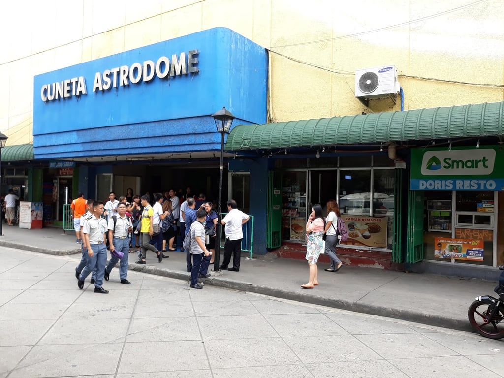 Cuneta Astrodome