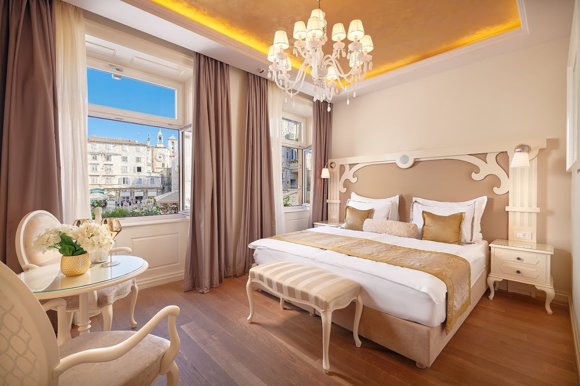 Piazza Heritage Hotel