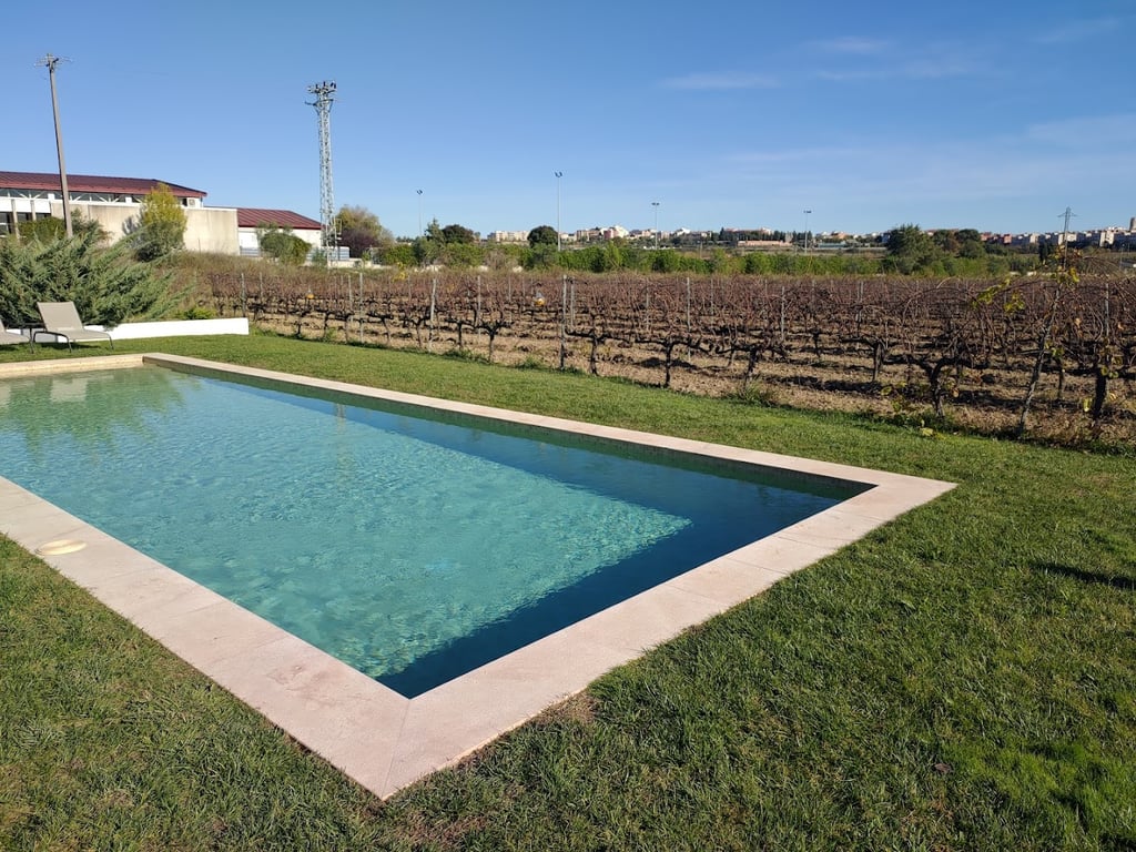 Cava & Hotel Mastinell