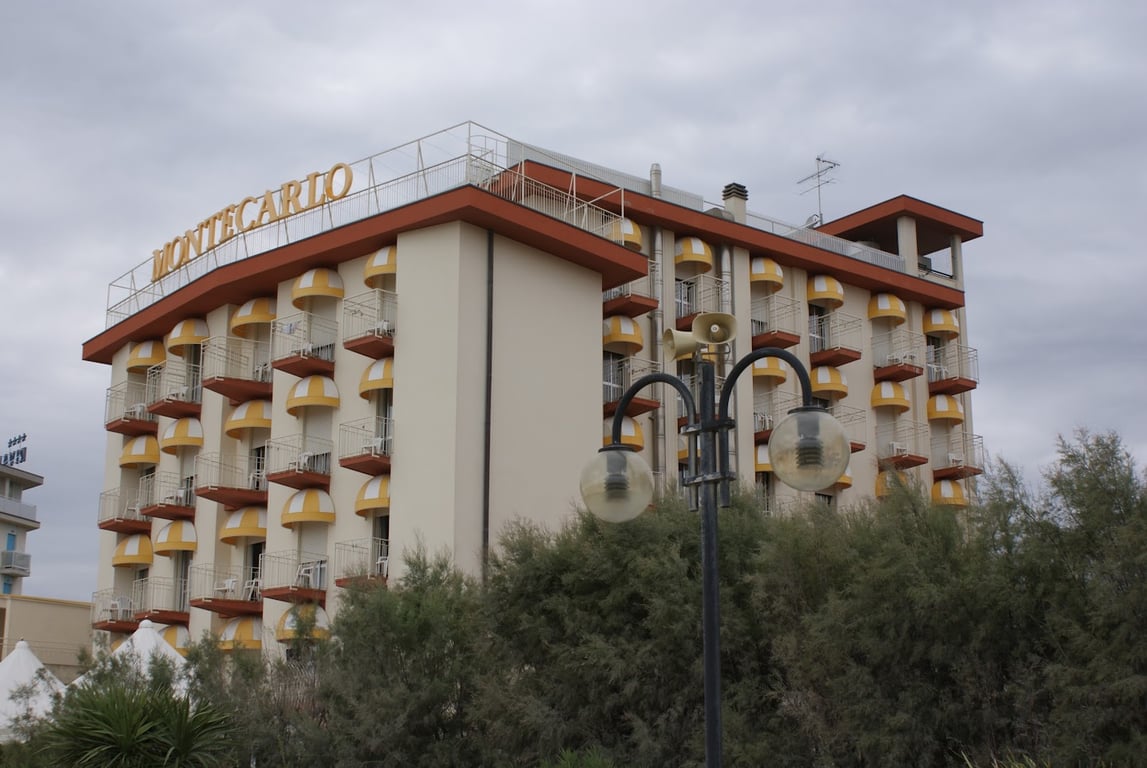 Hotel Montecarlo