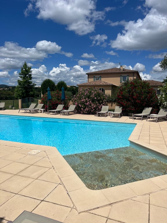 Hôtel La Bastide d'Iris