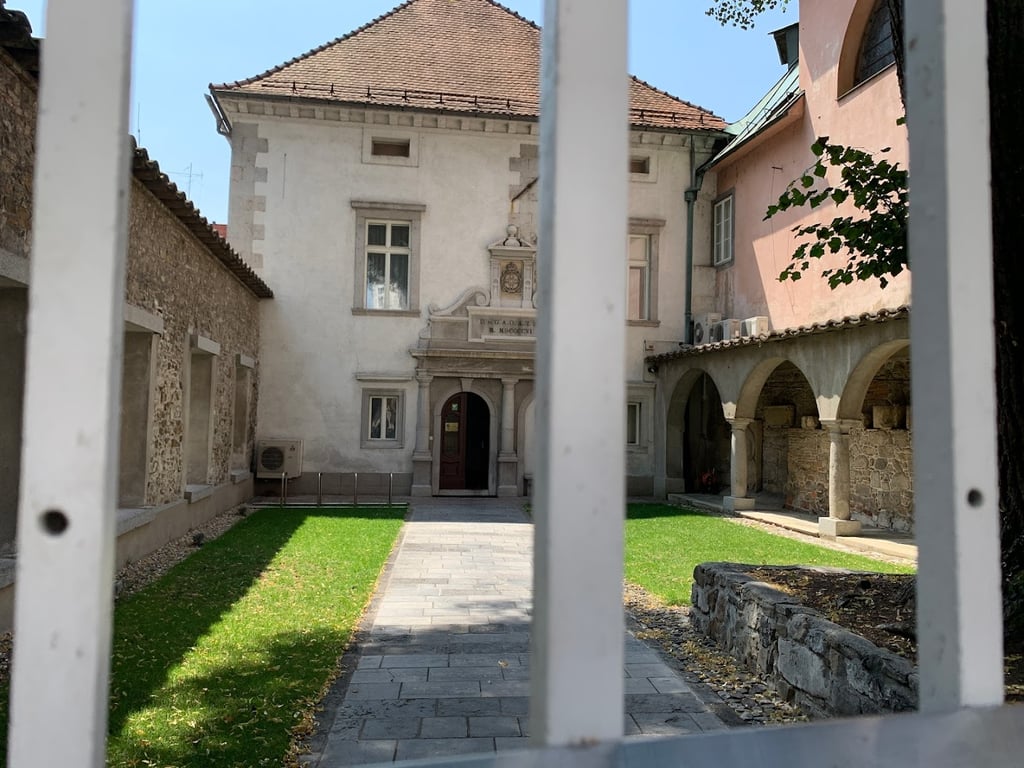 Križanke