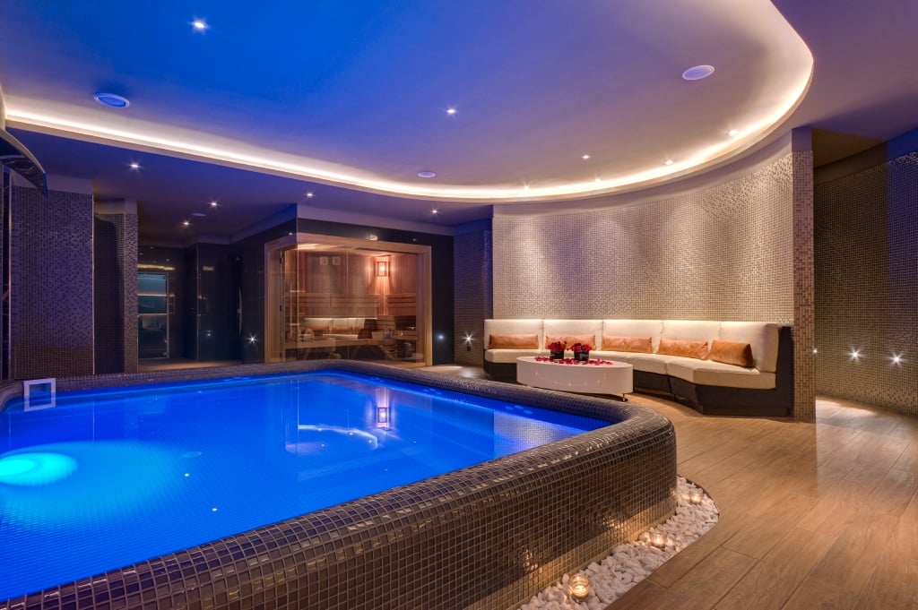 Radisson Blu Leogrand Hotel