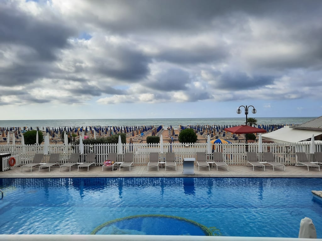Hotel Carlton