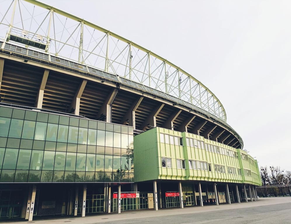 Ernst-Happel-Stadion