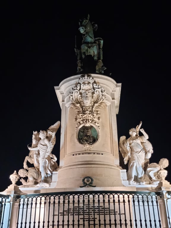 The King's Statue