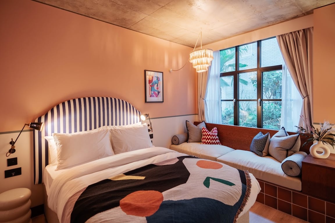 room2 Chiswick Hometel