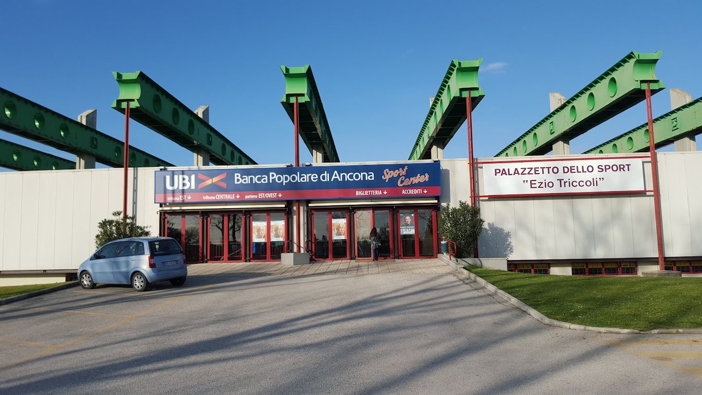 UBI Sports Center