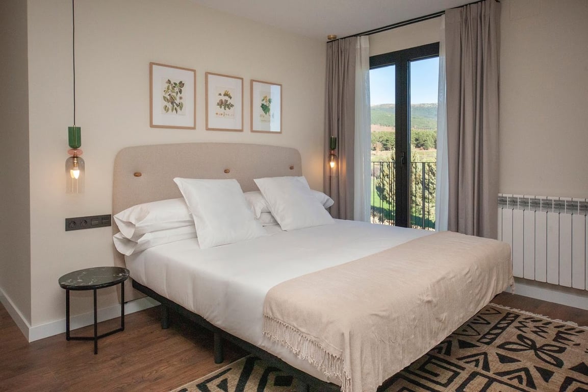 Duruelo Mountain Suites